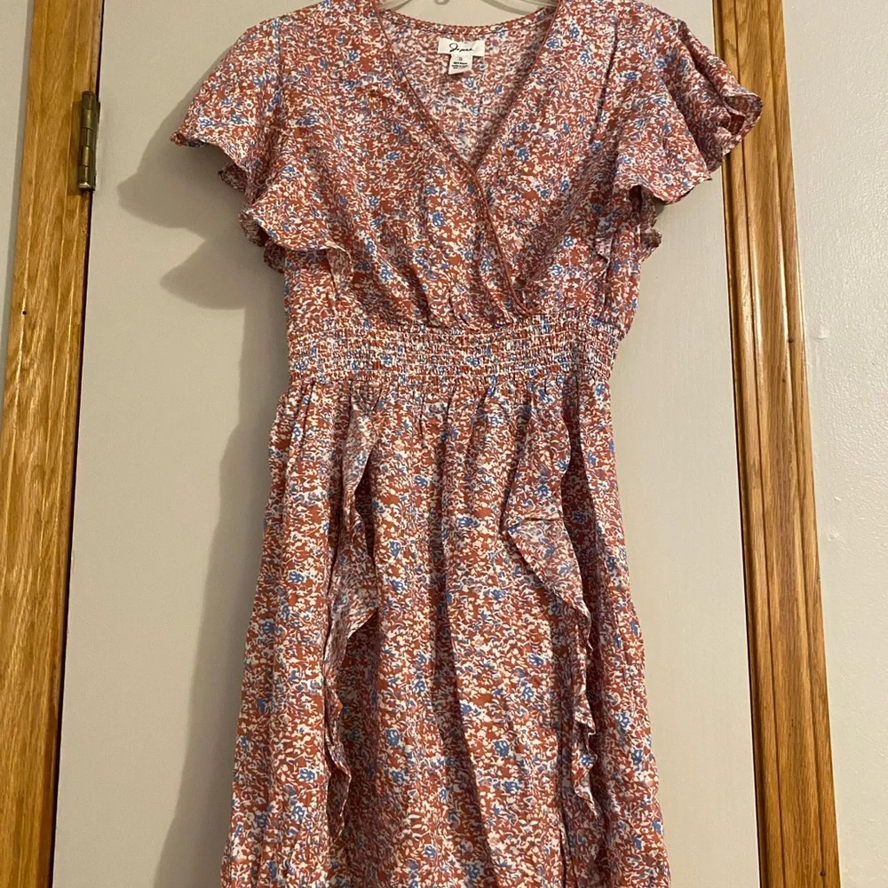 casual ruffle summer dress - Picture 3 of 6